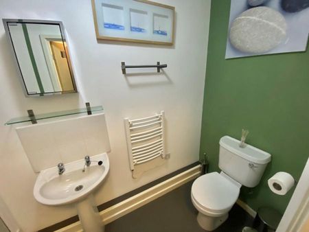 Scarsdale Way, Grantham, NG31 - Photo 4