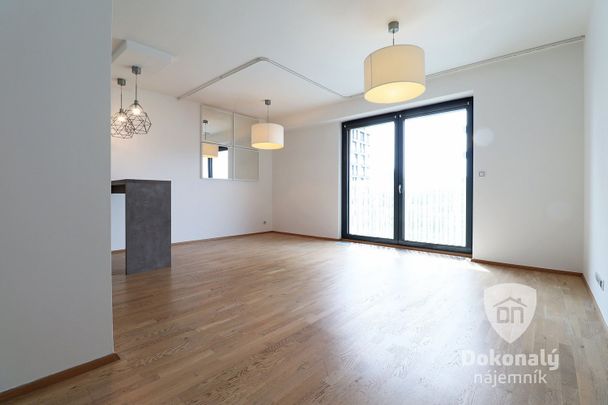 Pronájem bytu 1+kk 37 m² - Photo 1