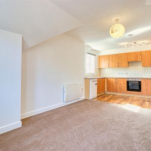 2 bedroom apartment to rent - Photo 2