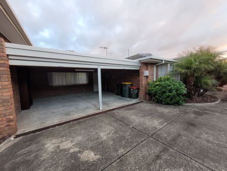 1/37 Mount Pleasant Road - Photo 2