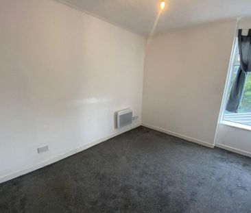 London Road - Photo 2