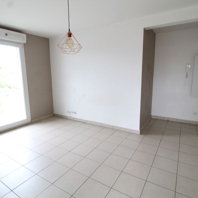 Location Appartement 1 pièce 24m² - Photo 1