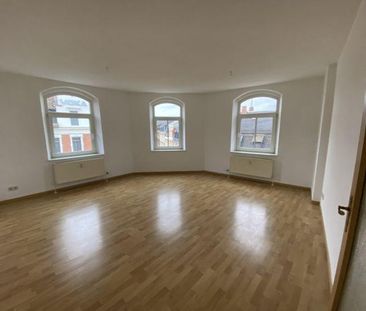 geräumige 3-Raum Dachgeschosswohnung mit schönem Weitblick - Foto 1