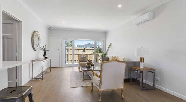 Lovely Family home Otahuhu - Photo 1