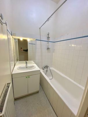 Location Appartement 2 pièces 60m² LYON 6ème - Photo 1