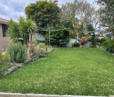 43 Elouera Crescent - Photo 1