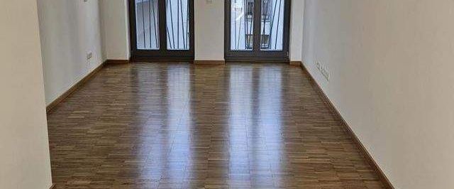 Stilvolles Wohnen am historischen Neumarkt! Exklusive Ausstattung, Traumterrasse! - Foto 1