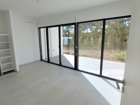 Location Appartement 4 pièces 104m² AIX EN PROVENCE 13100 - Photo 5