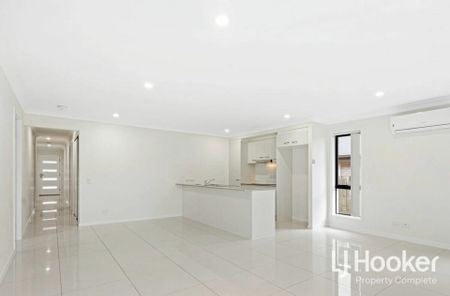 Modern Family Living with Space, Style & Convenience - Photo 3