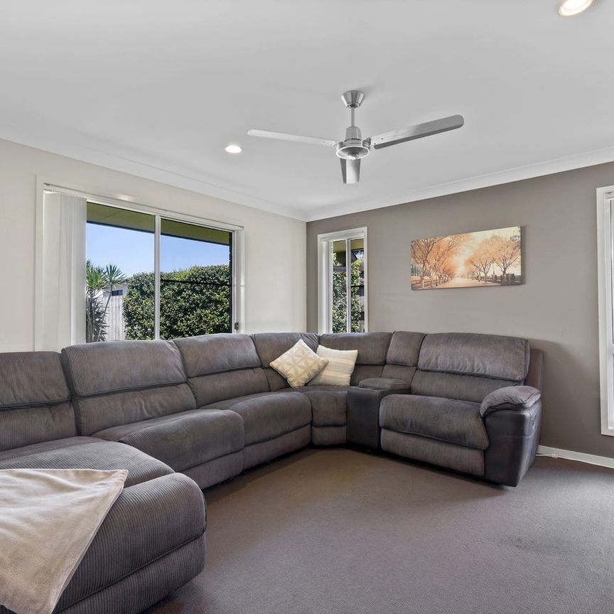 THE PERFECT PLACE TO CREATE LASTING MEMORIES - Photo 1