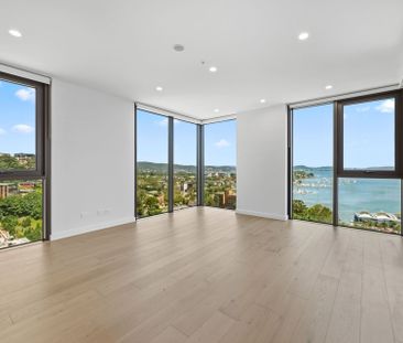 Luxury Waterfront Living with Stunning Views - Photo 2