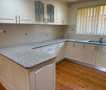 11 Beltana Avenue, Bonnyrigg NSW 2177 - House For Rent | Domain - Photo 5