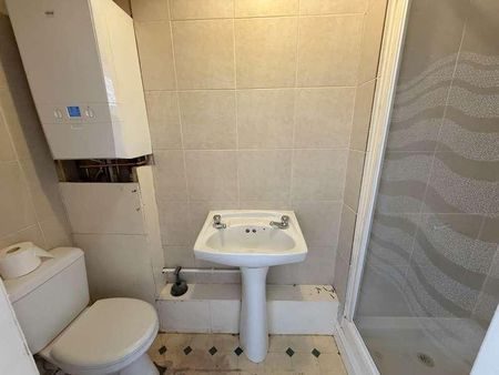 Norwood Court, Trowbridge, Wiltshire, BA14 - Photo 4