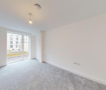 3 bedroom apartment to rent - Photo 4