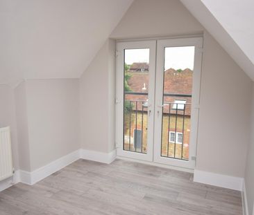 Pitchers Yard, 25a Summers Road, Burnham,SL1 - Photo 1