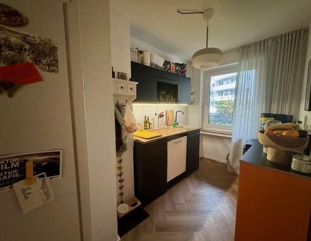 Schöne Erdgeschosswohnung mit modernem Bad ab dem 01.02.2026 - Photo 1