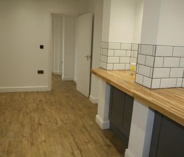 1 bedroom ground floor flat to rent - Photo 3