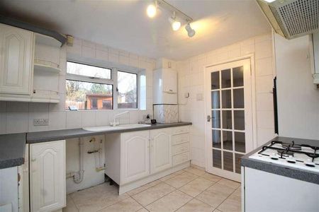 Almond Road, Peterborough, PE1 - Photo 4