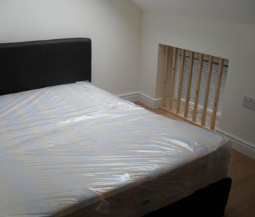 Colum Road, Cathays, Cardiff - Photo 1