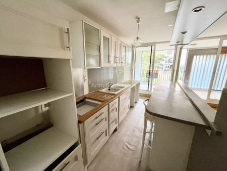 Location Appartement 3 pièces 65 m2 à Martigues - Photo 2