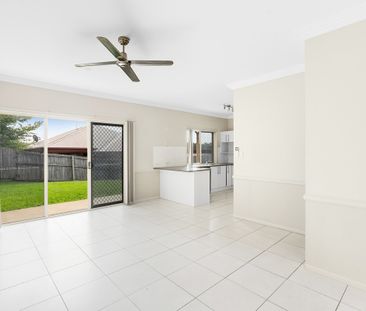 Charming 3-Bedroom Home with Modern Comforts - Photo 2