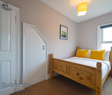 1 bedroom in a house share to rent - Photo 4