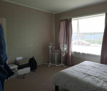 Handy but quiet - Photo 5