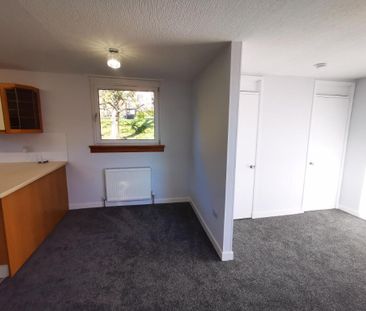 2 bedroom maisonette to rent - Photo 1