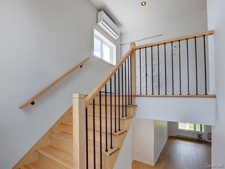 Maison à étages à louer - Sainte-Marthe-sur-le-Lac (Sud) - Photo 2
