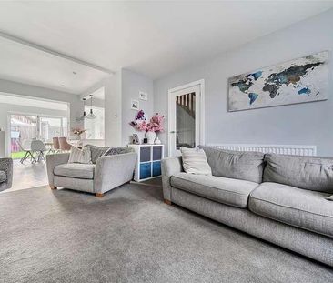 The Avenue, Gosport, PO12 - Photo 3