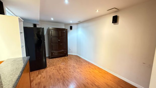For Lease - 52 Lakespring Drive Unit# Basement, Markham, Ontario - Photo 1