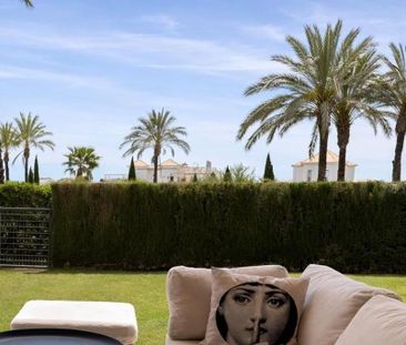 3 bedroom luxury Flat for rent in Benahavís, Spain - Photo 2