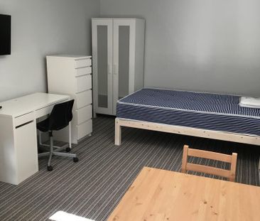 1 bedroom house to rent - Photo 1