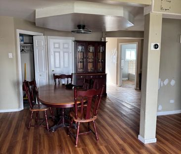 For Lease - 232 Grenfell Street, Hamilton, Ontario - Photo 2