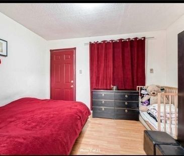 For Lease - 681 Jane Street, Toronto, Ontario - Photo 1