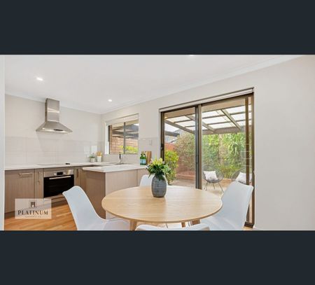 3/66 Strickland Street, South Perth, WA 6151 - Photo 4