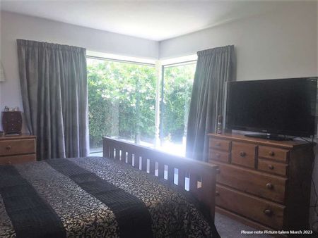 17 Showgate Ave Sockburn - Fully Furnished - Photo 2