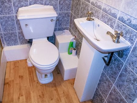 Flat 2, 63 BRUDENELL ROAD Leeds - LS6 1HA - Photo 5