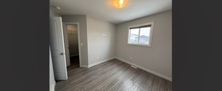 New Build 4 Bedroom Home in Aspen Ridge - Photo 2