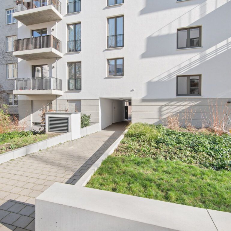 Wohnen in Charlottenburg - geräumige 2-Zimmer-Wohnung! - Foto 1