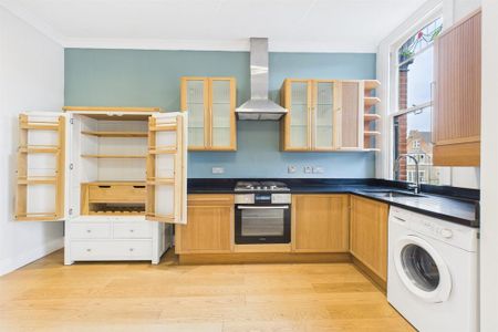 2 bedroom flat to rent - Photo 5