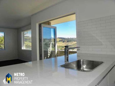 Modern Living in Kenmure - Photo 4