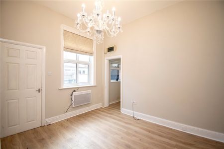 Banks Road, CH48 0QX, West Kirby - Photo 2