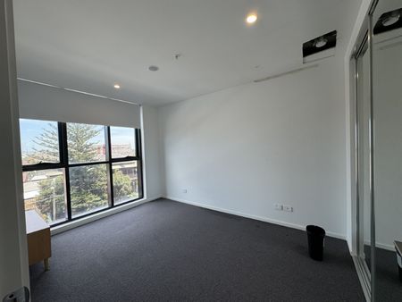 302C/1A Whitehall Street, FOOTSCRAY - Photo 5