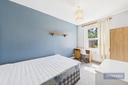 3 bedroom House To Let - Photo 4