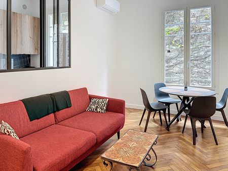 Location Appartement 3 pièces 74m² NICE 06000 - Photo 2