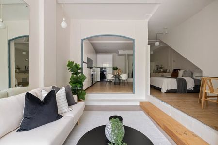 Redfern - Photo 3