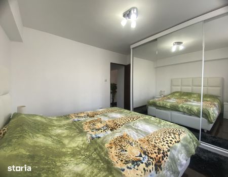 Camere spatioase! Inchiriere apartament cu 3 camere - Targoviste - M11 - Fotografie 2