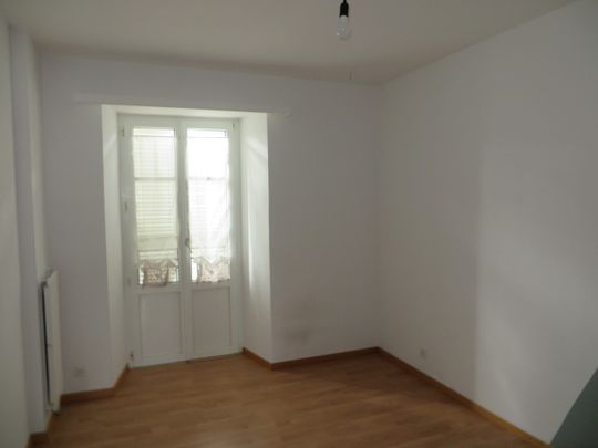 Joli appartement de 3,5 pièces avec cheminée de salon. - Photo 1