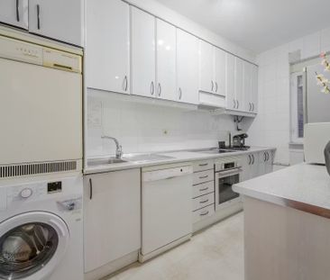 Paseo de la Castellana, Madrid, Community of Madrid 28046 - Photo 4